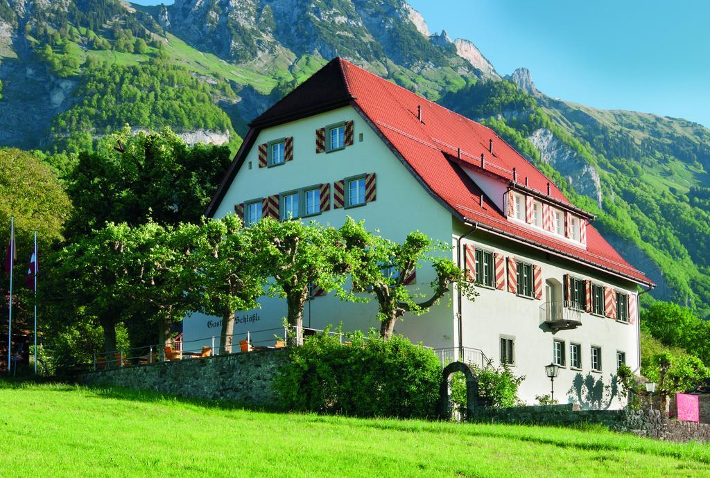Hotel Restaurant Schloessli Sax Exterior photo