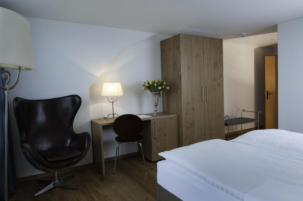 Hotel Restaurant Schloessli Sax Room photo